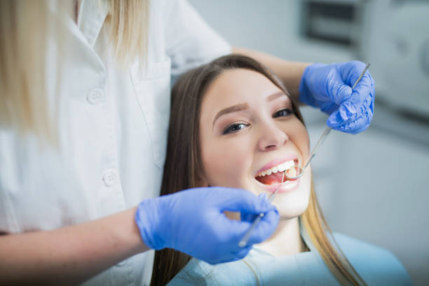 Best Root Canal Treatment  in Deephaven, MN